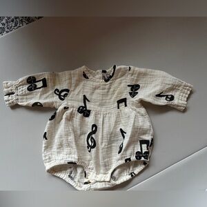 Mini Rodini Cream and Black  Muslin romper